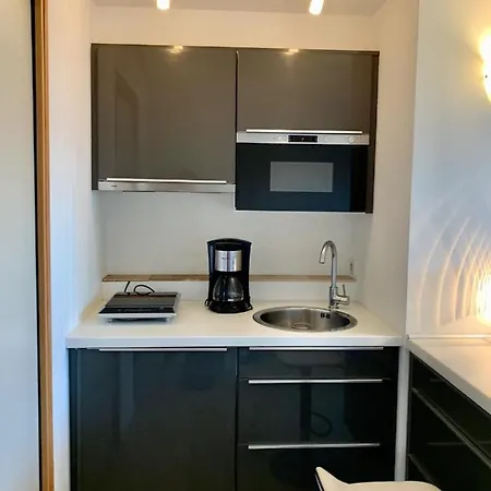 Appartement Studio Cosy Et Moderne Au Coeur D'ajaccio *