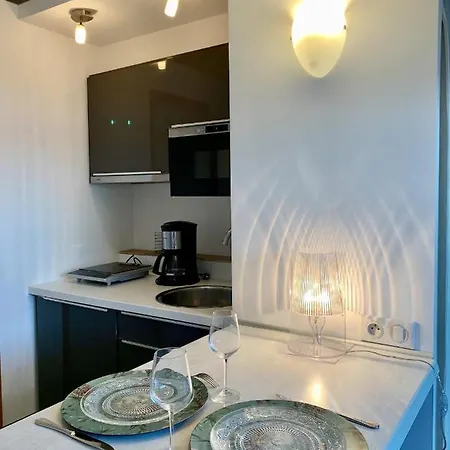 Studio Cosy Et Moderne Au Coeur D'ajaccio Аяччо